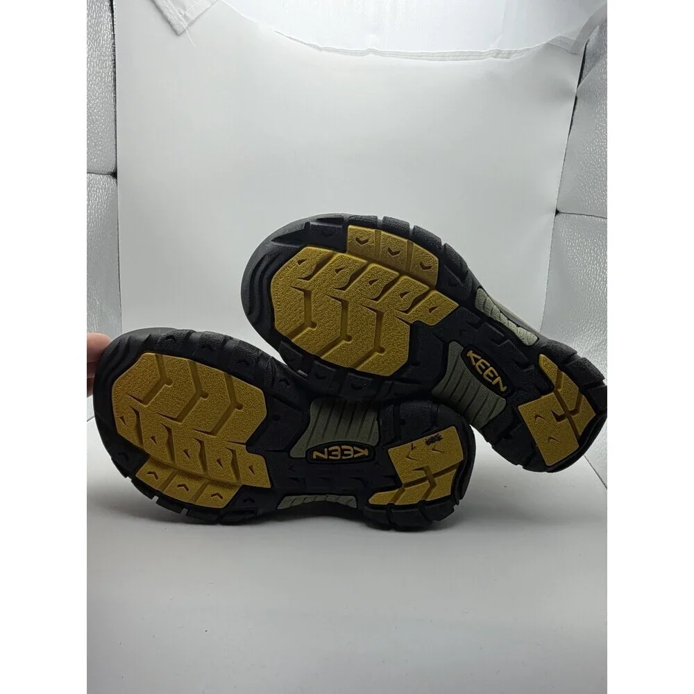 Keen Newport H2 Water Sandals Boys Size 6 Green/Yellow